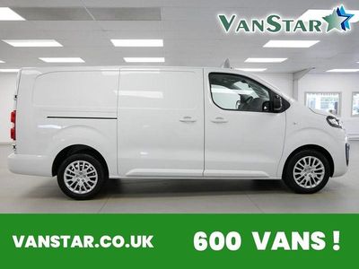 White Used 2023 Vauxhall Vivaro Edition MPV | £19,789 (Fair price)