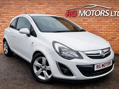 Used Vauxhall Corsa 2013 White Hatchback