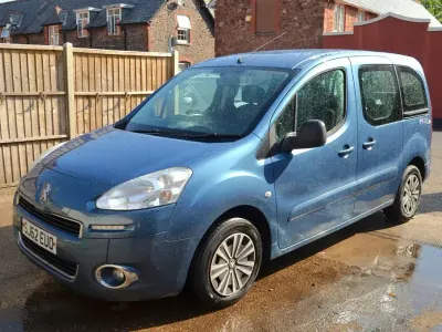 Used Peugeot Partner Tepee S 2012 Blue MPV