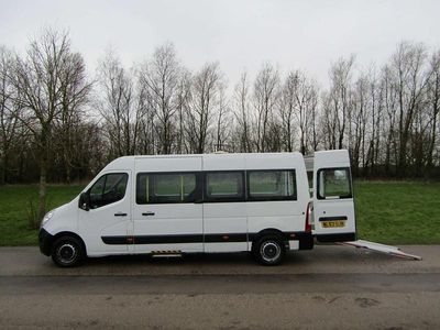 Begagnad Renault Master 2014 Vit Van
