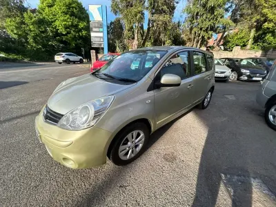 Begagnad Nissan Note Acenta 88 HK (64 kW) 2009 Guld Halvkombi