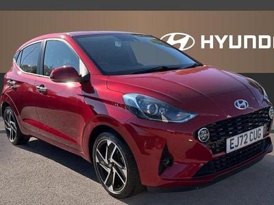 Używany Hyundai i10 Premium 84 KM (61 kW) 2023 Czerwony Hatchback