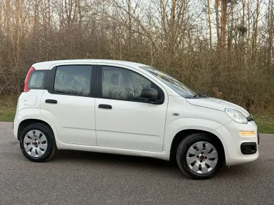 Begagnad Fiat Panda Pop 69 HK (50 kW) 2014 Vit Halvkombi