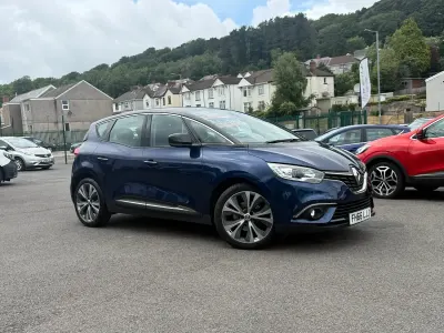 Used Renault Scénic III Dynamique 110 HP (80 kW) 2016 Blue MPV