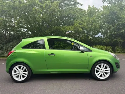 Used Vauxhall Corsa 2014 Green Hatchback