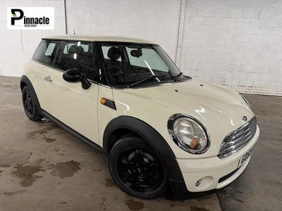 Used Mini Cooper D Hatch 110 HP (80 kW) 2010 White Hatchback