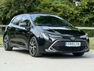 Used Toyota Corolla 2019 Black Hatchback