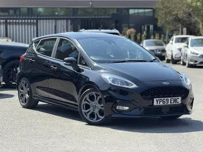 Begagnad Ford Fiesta ST-Line 2019 Svart Halvkombi