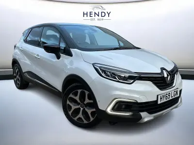 Used Renault Captur GT-Line 90 HP (66 kW) 2019 White/black  SUV