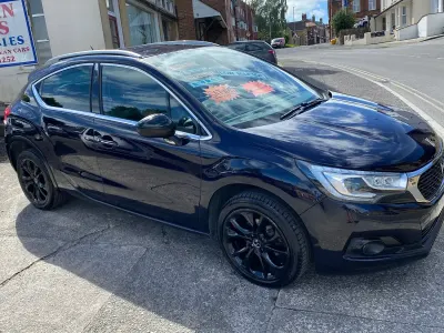 Used DS Automobiles DS4 120 HP (88 kW) 2016 Blue Hatchback