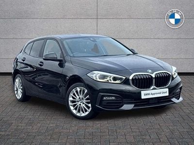 Used BMW 118 Sport Line 134 HP (98 kW) 2021 Black Hatchback