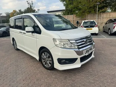 Used Honda Stepwgn 2014 White MPV