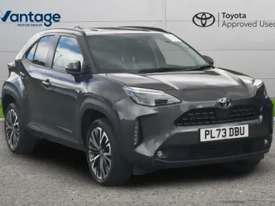 Used Toyota Yaris Cross 113 HP (83 kW) 2023 Grey SUV