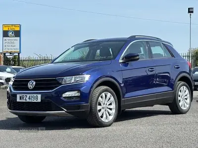 Used VW T-Roc SE 150 HP (110 kW) 2020 Blue SUV