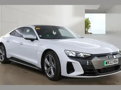 Used Audi e-tron GT quattro Comfort 384 kW (523 HP) 2022 Grey Sedan