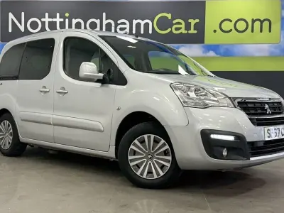 Used Peugeot Partner Tepee Active 98 HP (72 kW) 2017 MPV