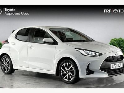 Used 2025 Toyota Yaris Hybrid Design Hatchback | £15,490 (Super price)