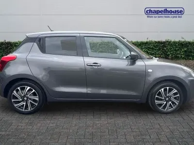 Usado Suzuki Swift SZ-L 83 HP (61 kW) 2023 Cinzento Citadino