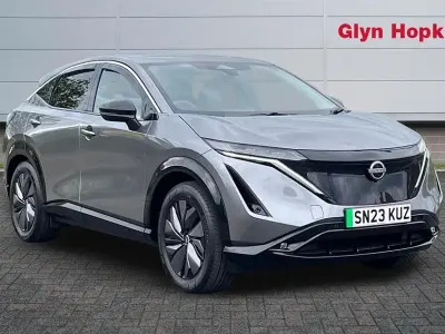 Usado Nissan Ariya Advance 160 kW (218 CV) 2023 Gris SUV