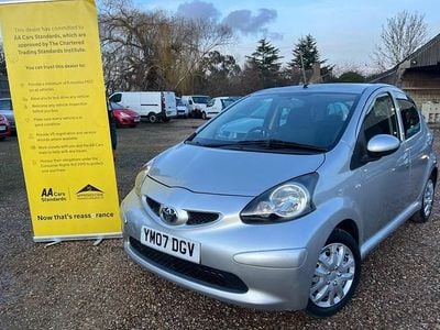 Silver Used 2007 Toyota Aygo Hatchback | £3,999 (Fair price)