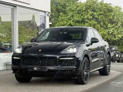 Begagnad Porsche Cayenne 2023 Blå SUV