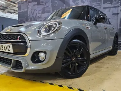 Used Mini Cooper S Hatch 189 HP (139 kW) 2019 Grey Hatchback
