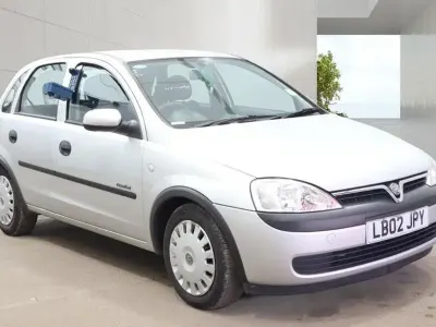 Second-hand Vauxhall Corsa Comfort 2002 Argintiu Hatchback