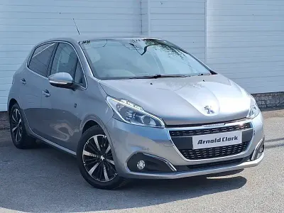 Used Peugeot 208 82 HP (60 kW) 2019 Grey Hatchback