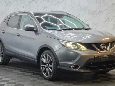 Used Nissan Qashqai Tekna 110 HP (80 kW) 2016 Grey SUV