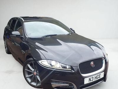 Used Jaguar XF Sportbrake R-Sport 200 HP (147 kW) 2015 Black Estate
