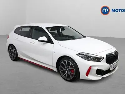 Begagnad BMW 128 Comfort Edition 265 HK (194 kW) 2024 Vit Halvkombi
