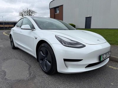 Used Tesla Model 3 Standard Range 239 kW (325 HP) 2020 White Sedan