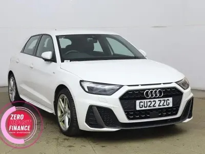 Używany Audi A1 Sportback S-Line 95 KM (69 kW) 2022 Biały Hatchback