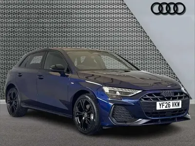 Nuevo Audi A3 e-tron Black Edition 200 CV (147 kW) 2026 Azul Utilitario