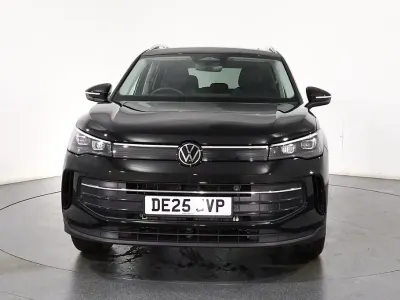 Used VW Tiguan Match 2025 Black SUV