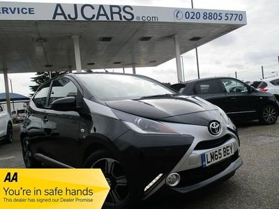Used Toyota Aygo X-clusiv 69 HP (50 kW) 2015 Black Hatchback