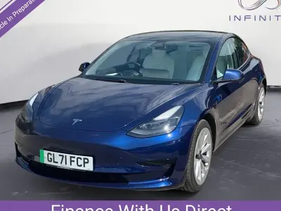 Używany Tesla Model 3 Standard Range Plus 366 kW (498 KM) 2021 Niebieski Sedan/Limuzyna