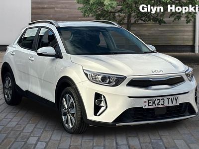 White Used 2023 Kia Stonic SUV | £13,945 (Good price)