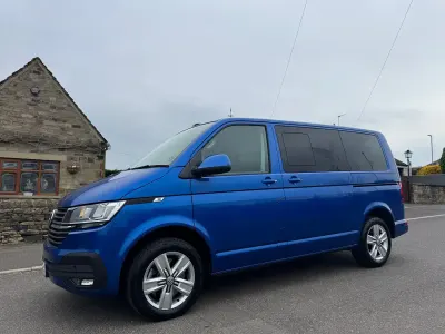 Begagnad VW Transporter Highline 2024 Blå Van