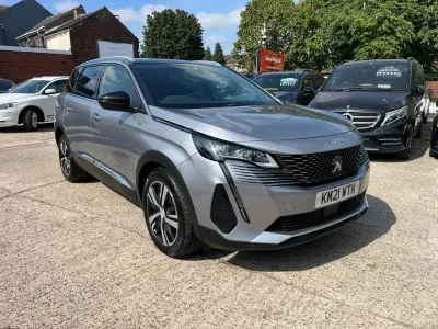 Used Peugeot 5008