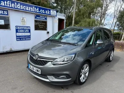 Used Vauxhall Zafira Tourer SRi 140 HP (102 kW) 2016 Grey MPV