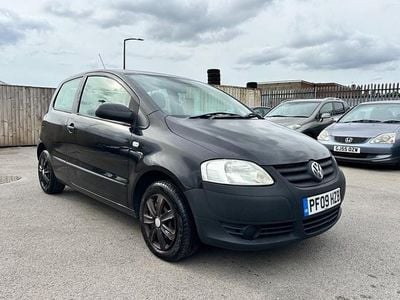 Black Used 2009 VW Fox Hatchback | £1,395 (Fair price)