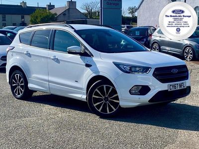 Begagnad Ford Kuga ST-Line 180 HK (132 kW) 2017 Vit SUV