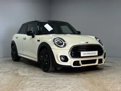 Used Mini Cooper Hatch 134 HP (98 kW) 2020 White Hatchback