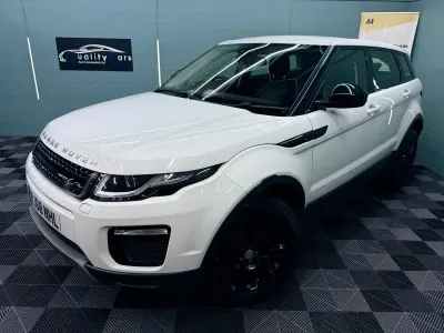 Used Land Rover Range Rover evoque SE 2018 White Estate