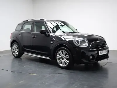 Used Mini Cooper Countryman Exclusive 136 HP (100 kW) 2020 Black SUV