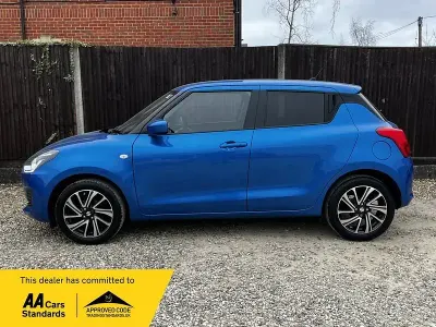 Używany Suzuki Swift SZ-L 83 KM (61 kW) 2021 Niebieski Hatchback