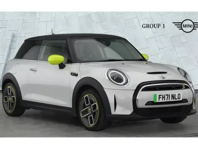 Used Mini Cooper S Level 1 135 kW (184 HP) 2021 White silver Hatchback