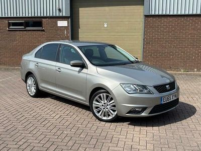 Used Seat Toledo Style 110 HP (80 kW) 2015 Beige Hatchback
