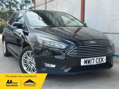 Used Ford Focus Zetec 2017 Black Hatchback